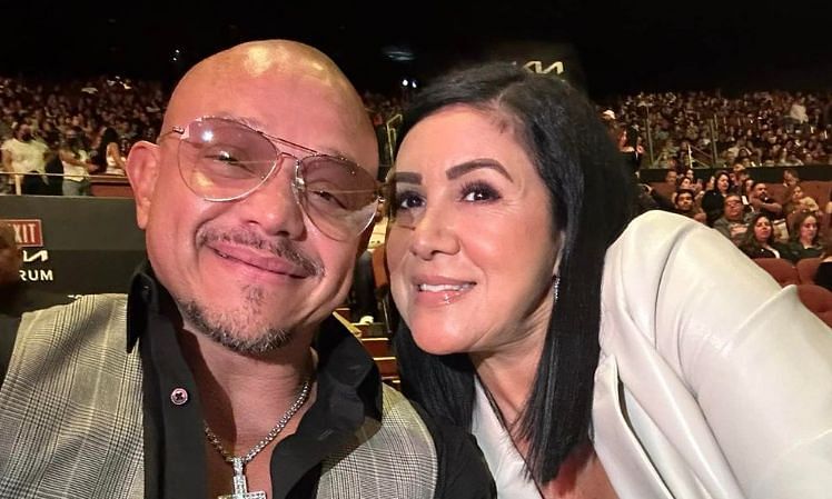 Rey Mysterio's Wife (@619reyna on Instagram)